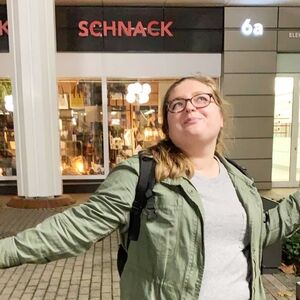 Meet your Posher, Liv